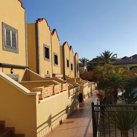 Sea View Playa El Duque Opposite 5 Star La Plantation Del Sur Hotel 別荘 アデヘ